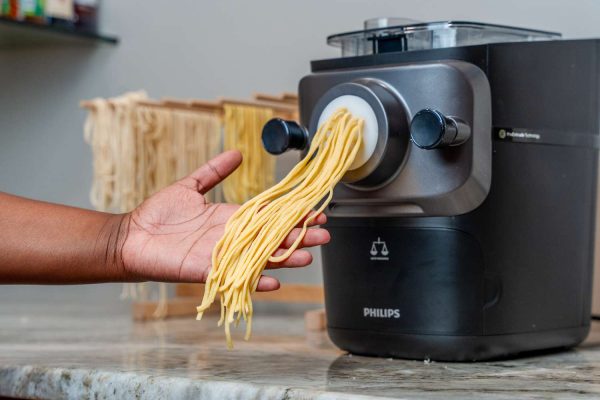 DIY Household Pasta Machine Fresh Pasta Machine Fully-Automatic Noodle Making Machine Electric Noodle Cutter Dough Machine