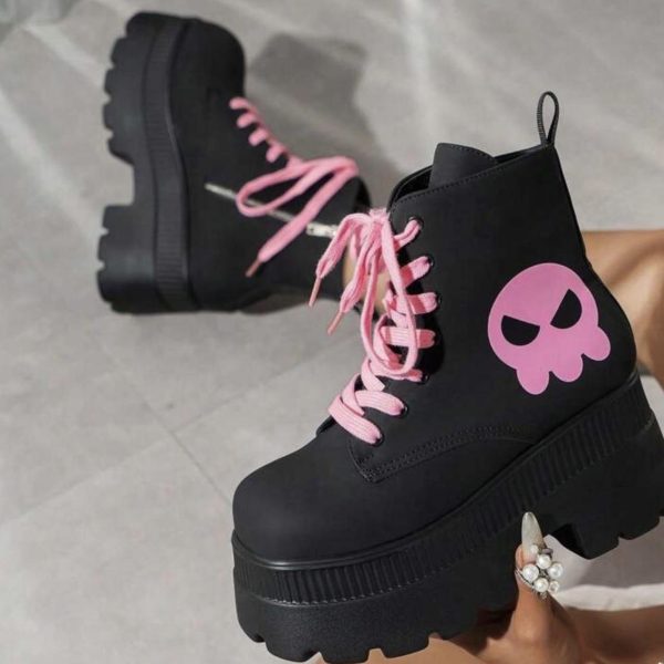 Women's Black and Pink Boots Size US 7