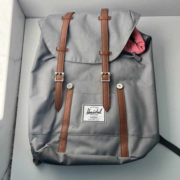 Hershel gray double clousure backpack. Protected laptop sleeve/holder